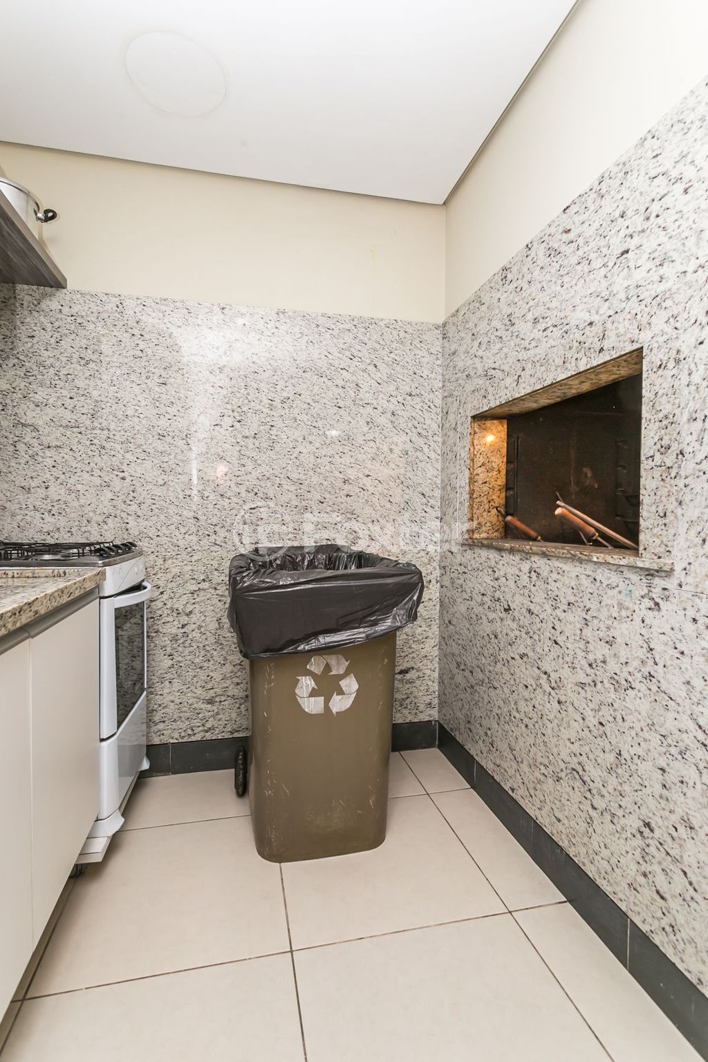 Apartamento para comprar em Carlos Von Koseritz, 333 - foto 27