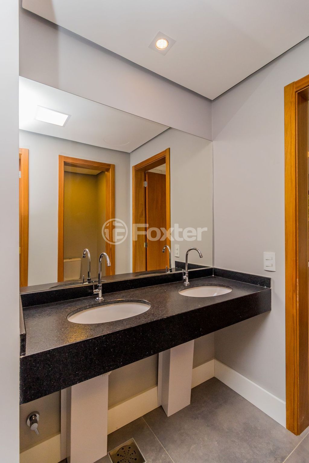 Apartamento para comprar em Doutor Mário Totta, 1000 - foto 49