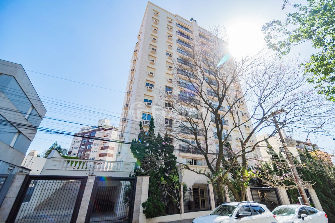 Apartamento para comprar em Rio Branco, Porto Alegre - foto 1