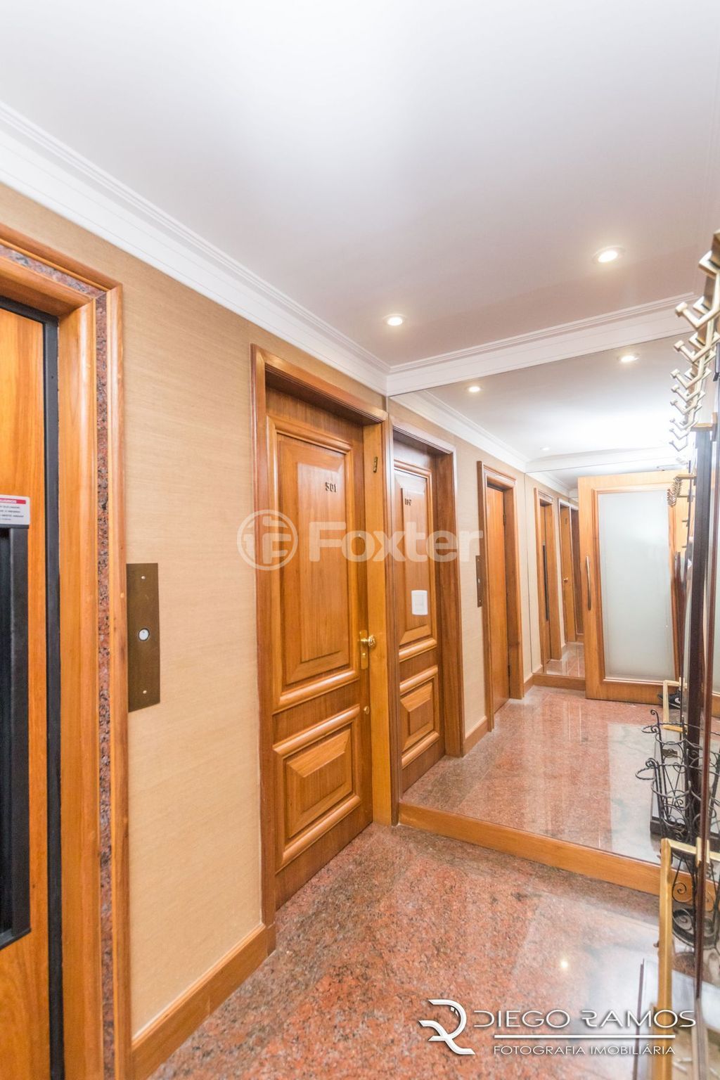 Apartamento para comprar em Comendador Rheingantz, 910 - foto 27