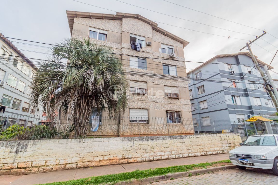Apartamento para comprar em Rubem Berta, Porto Alegre - foto 1