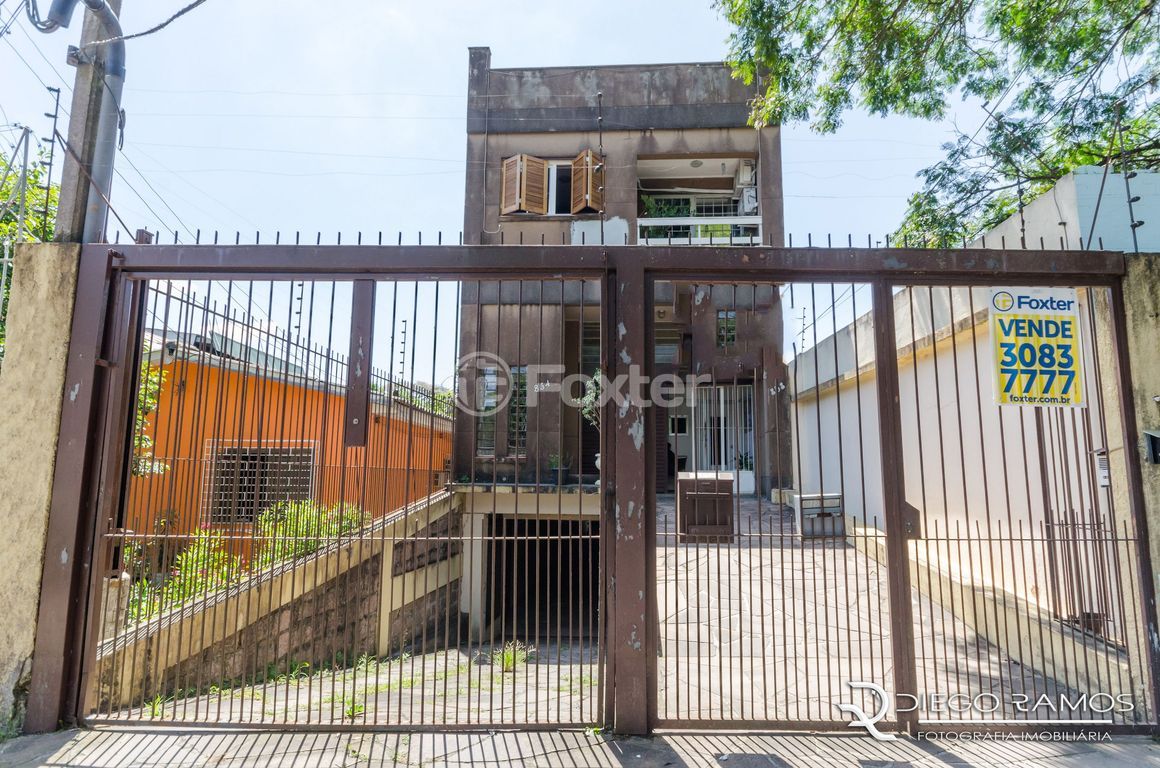 Cobertura para comprar em Partenon, Porto Alegre - foto 1