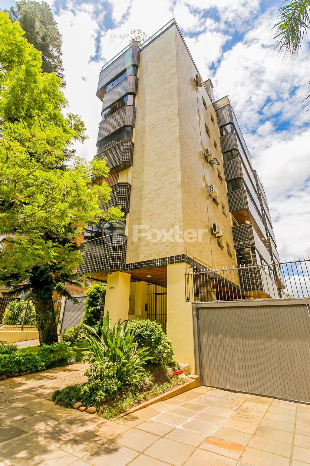 Apartamento para comprar em Petrópolis, Porto Alegre - foto 1
