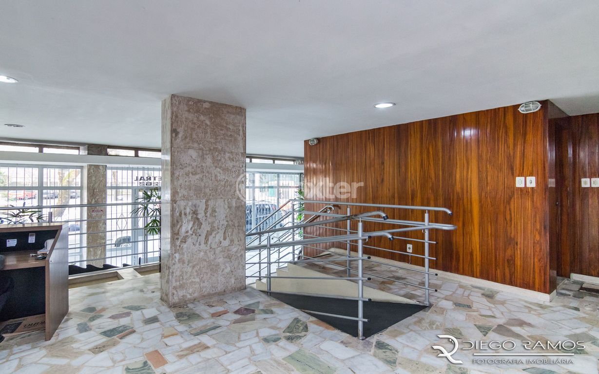 Apartamento para comprar em Sarmento Leite, 262 - foto 10
