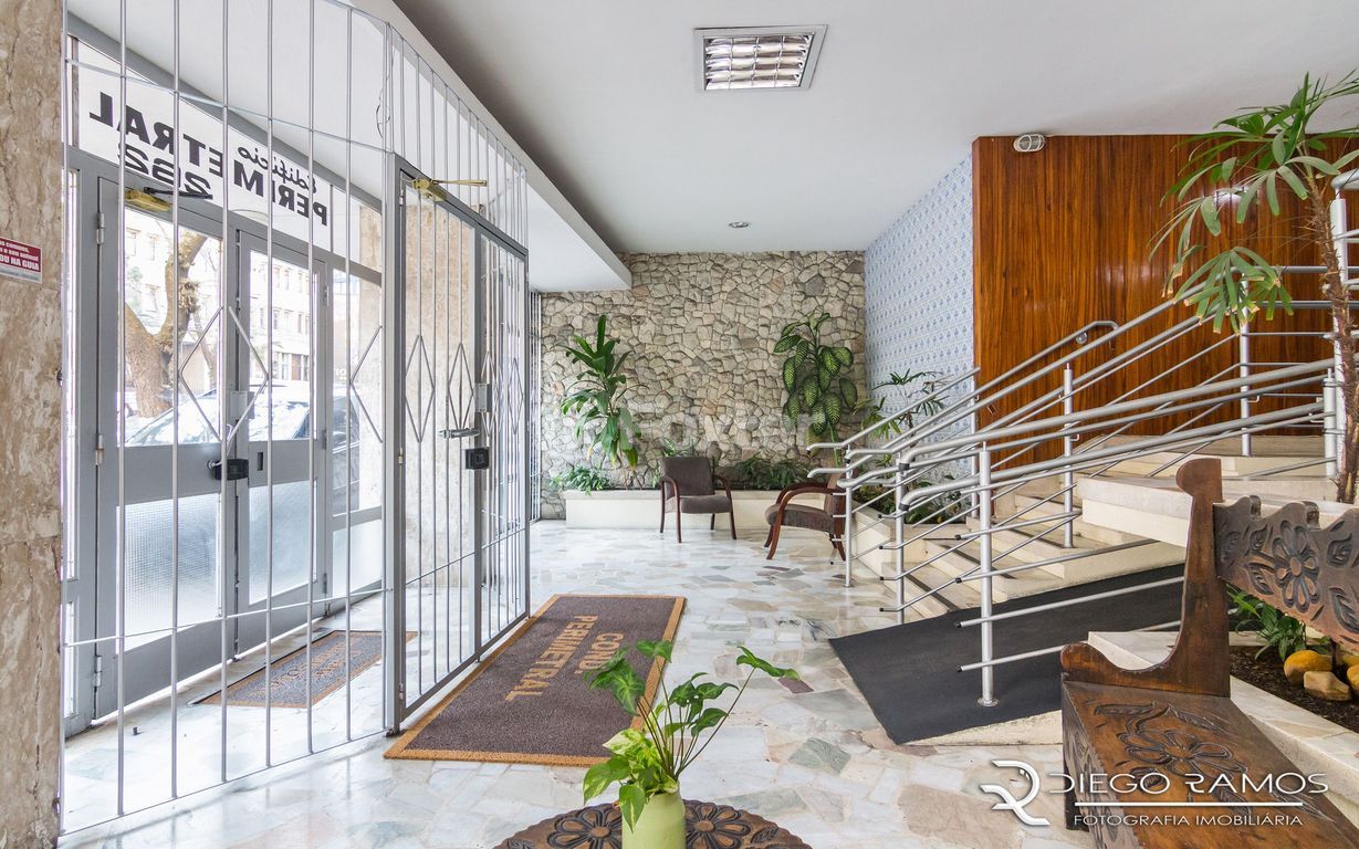 Apartamento para comprar em Sarmento Leite, 262 - foto 13