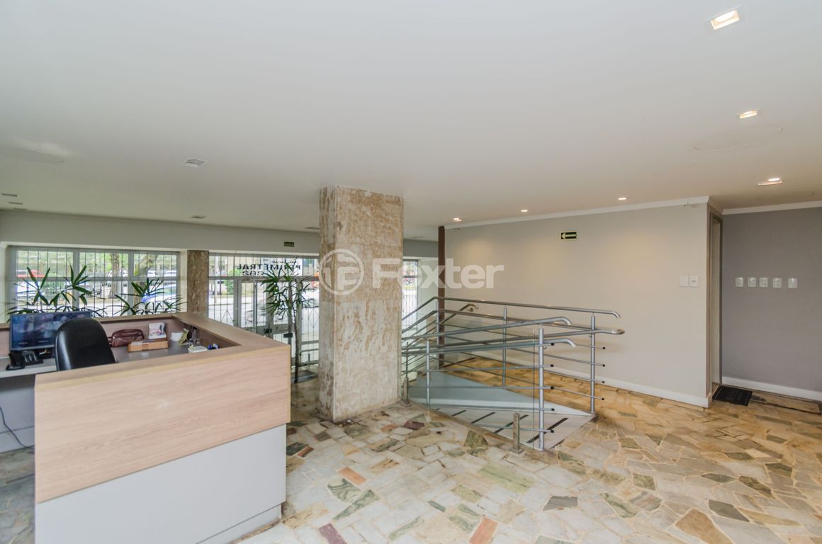 Apartamento para comprar em Sarmento Leite, 262 - foto 20