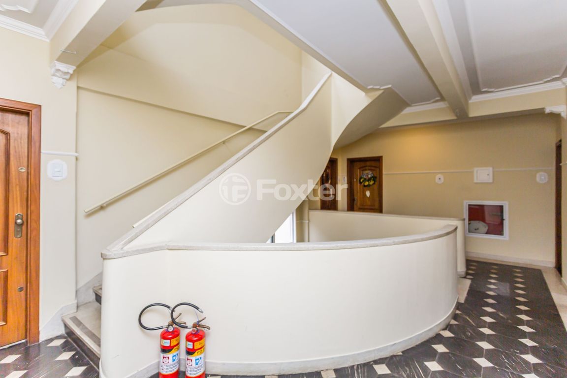 Apartamento para comprar em Félix da Cunha, 734 - foto 23