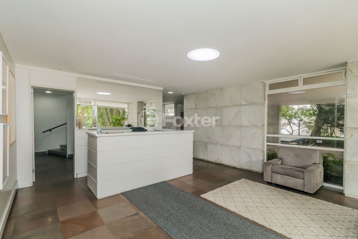 Apartamento para comprar em VINTE E QUATRO DE OUTUBRO, 1085 - foto 14