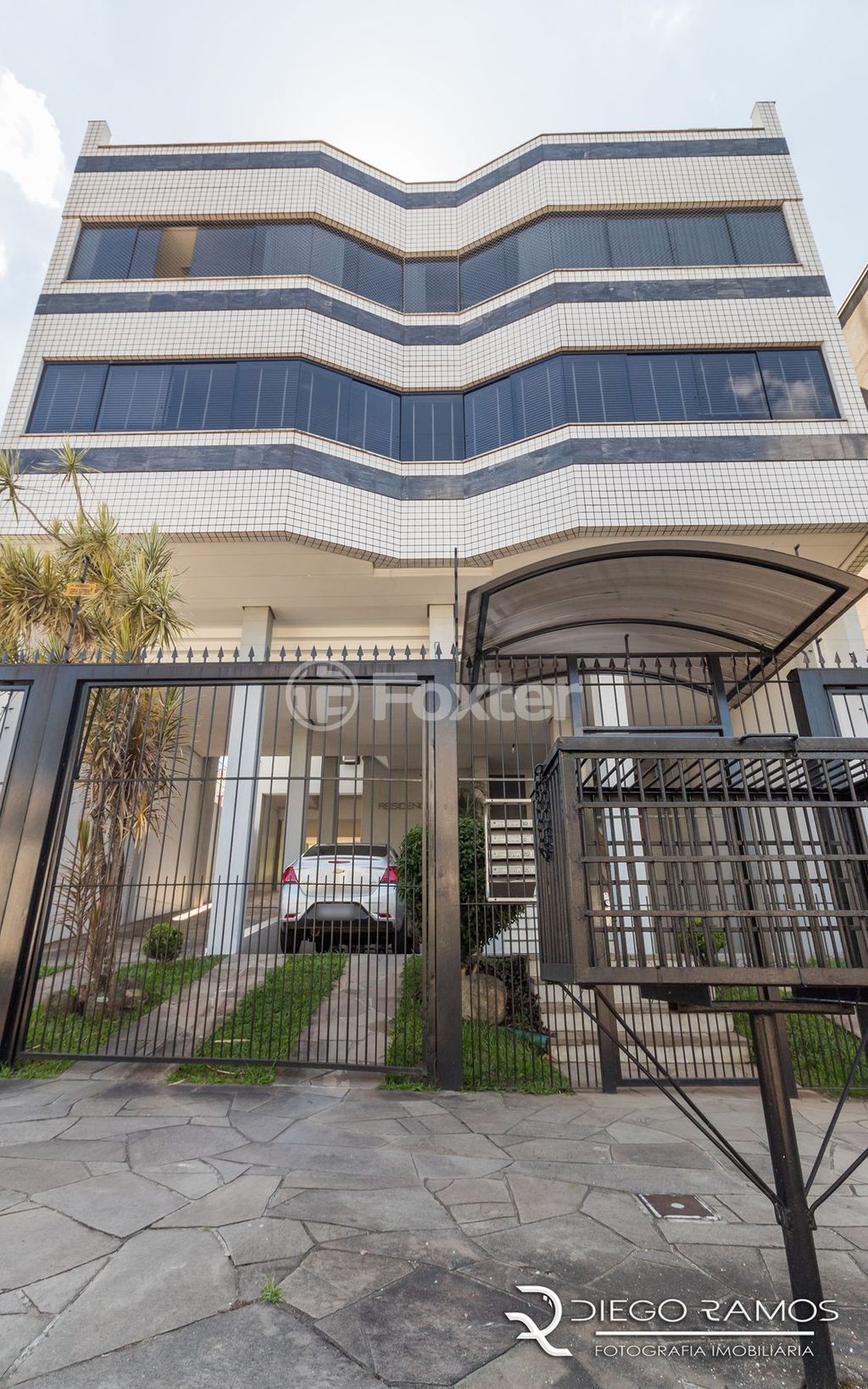Cobertura para comprar em Jardim Itu, Porto Alegre - foto 1