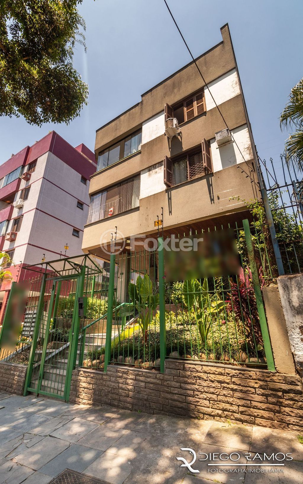 Cobertura para comprar em Santo Antônio, Porto Alegre - foto 1
