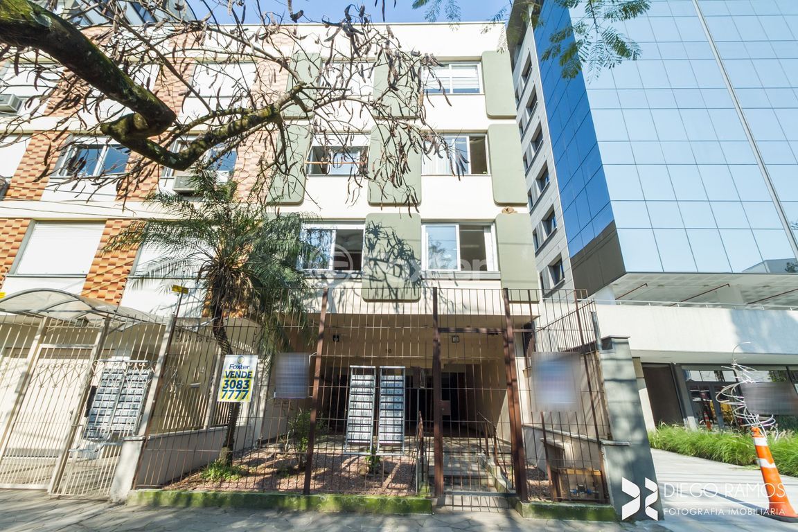 Studio/Kitnet/JK para comprar em Menino Deus, Porto Alegre - foto 1