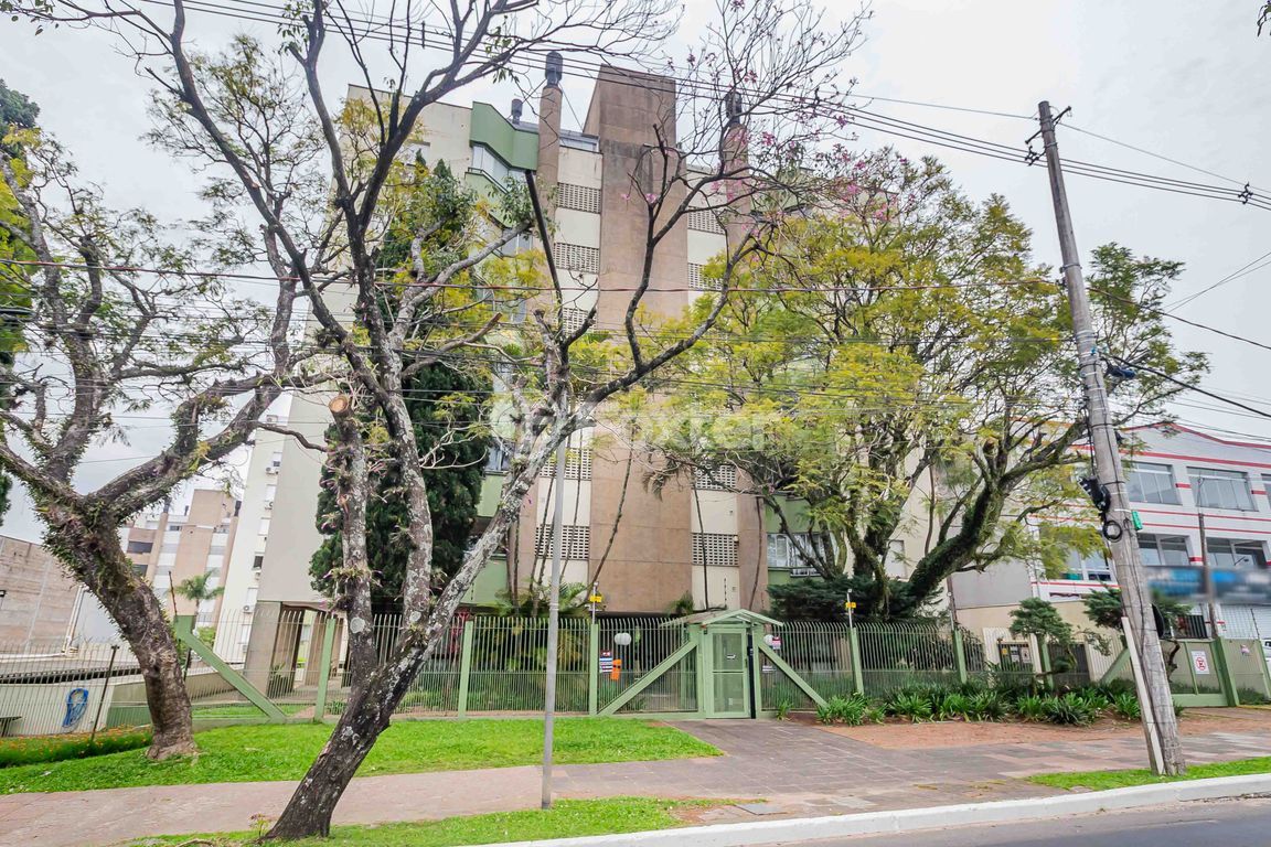 Cobertura para comprar em Doutor Campos Velho, 1361 - foto 34