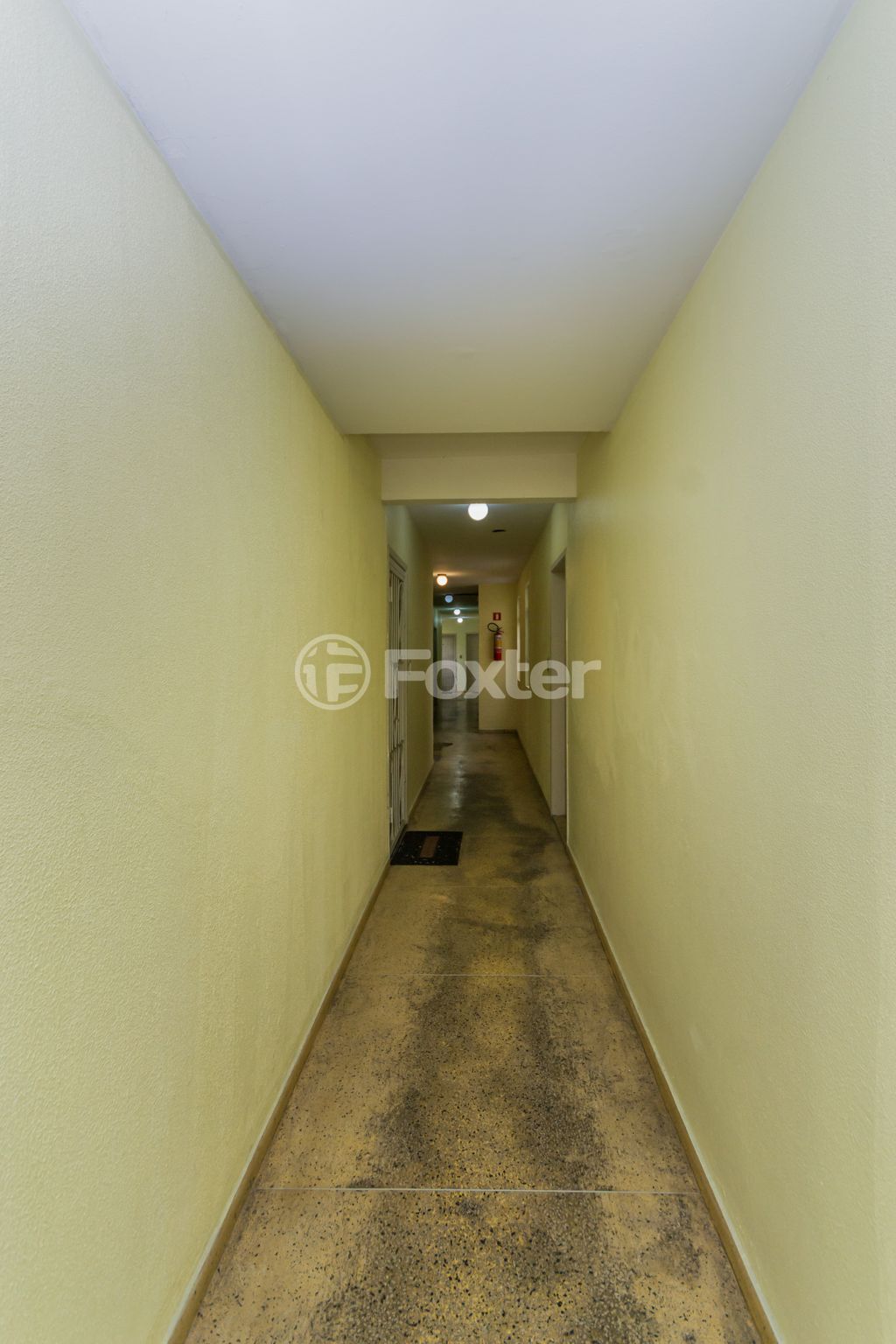 Apartamento para comprar em Professor Cristiano Fischer, 2256 - foto 17