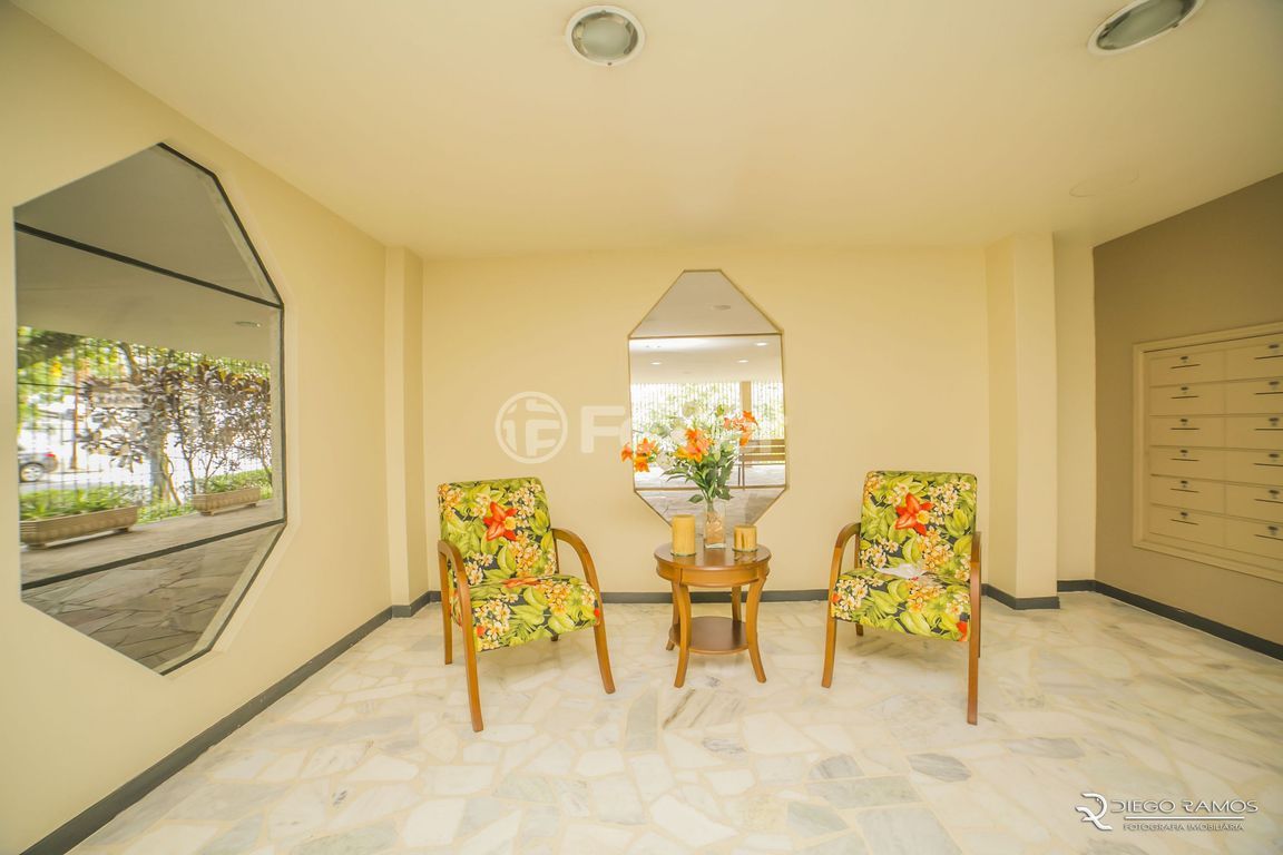Apartamento para comprar em Eudoro Berlink, 300 - foto 8