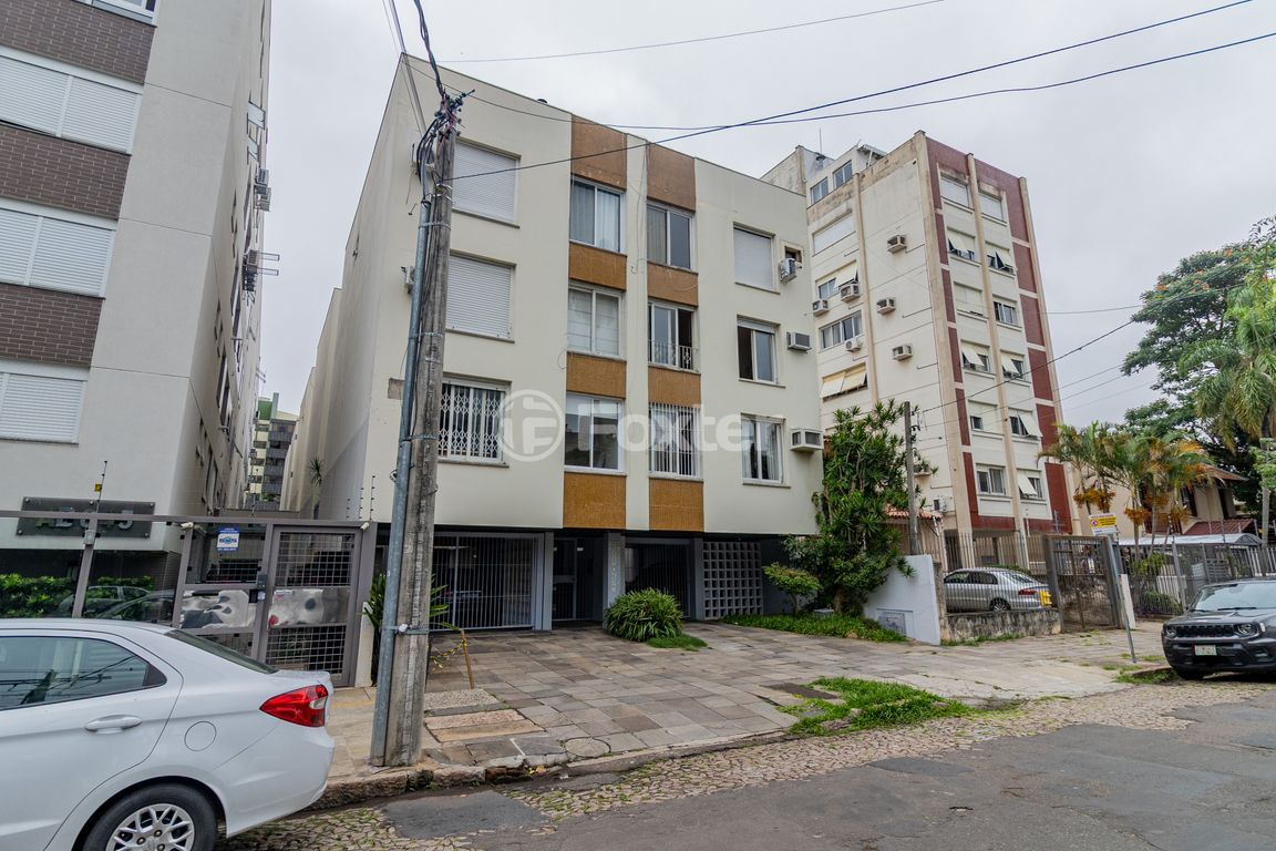 Apartamento para comprar em Menino Deus, Porto Alegre - foto 1