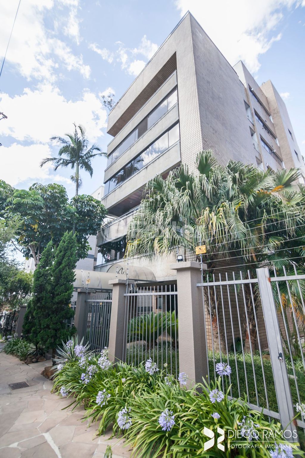 Apartamento para comprar em Mont Serrat, Porto Alegre - foto 1
