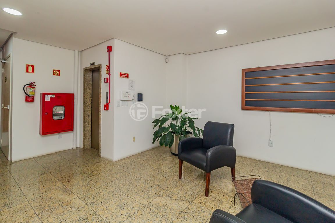 consultorio sala conjunto para comprar em CARAZINHO, 652 - foto 7