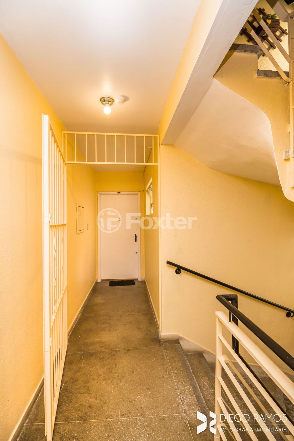 Apartamento para comprar em Sarmento Leite, 836 - foto 8