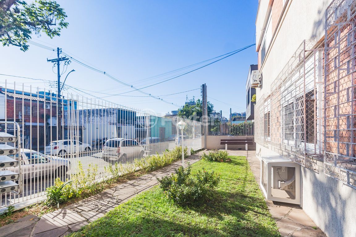 Apartamento para comprar em Buarque de Macedo, 625 - foto 7