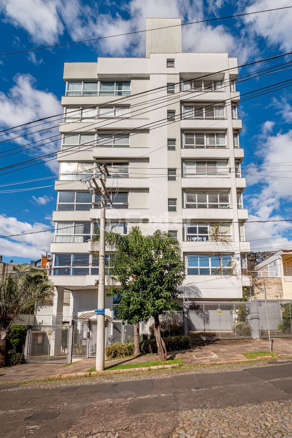 Apartamento para comprar em São João, Porto Alegre - foto 1