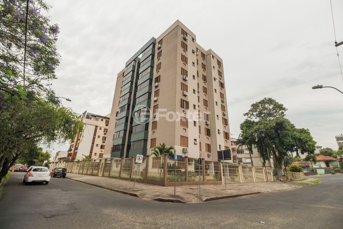 Apartamento para comprar em Passo da Areia, Porto Alegre - foto 1
