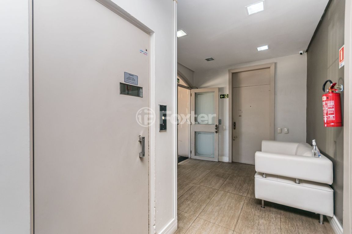 Apartamento para comprar em Miguel Tostes, 326 - foto 7