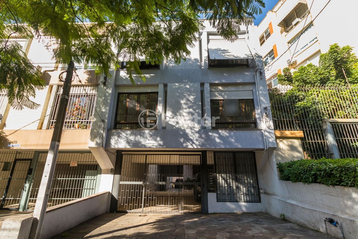 Apartamento para comprar em Rio Branco, Porto Alegre - foto 1