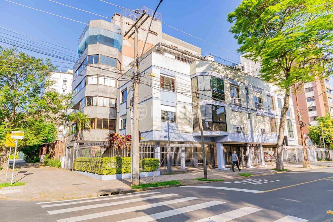 Cobertura para comprar em Menino Deus, Porto Alegre - foto 1