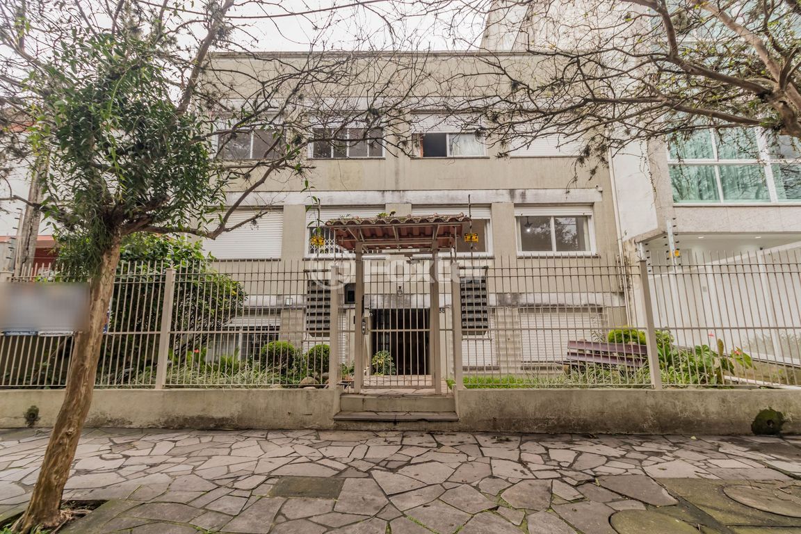 Apartamento para comprar em Cícero Ahrends, 335 - foto 3