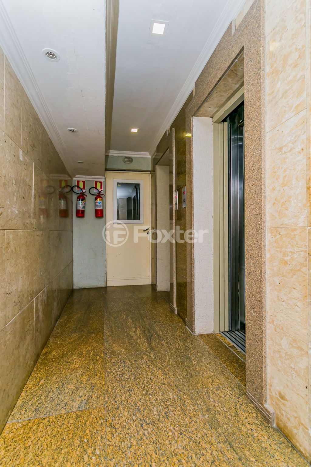 consultorio sala conjunto para comprar em Otávio Rocha, 161 - foto 19