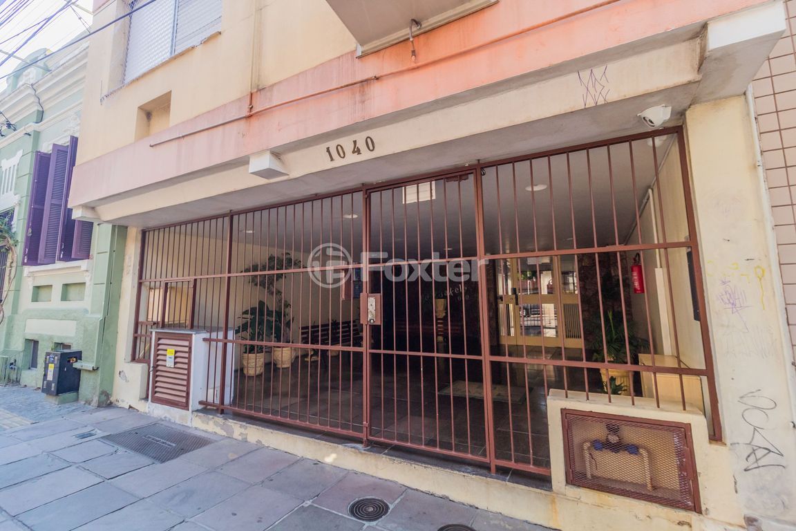 Studio/Kitnet/JK para comprar em Sarmento Leite, 1040 - foto 3