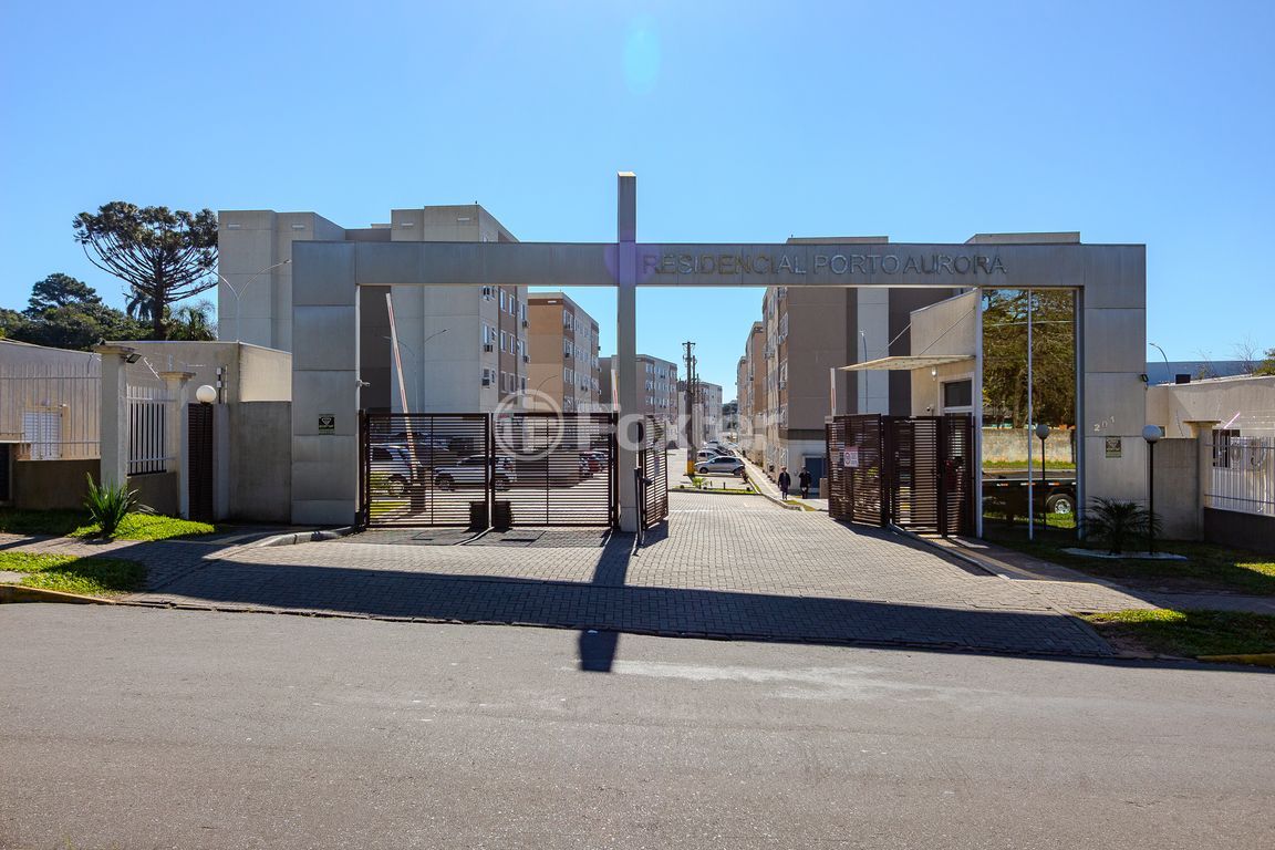 Apartamento para comprar em Cavalhada, Porto Alegre - foto 1