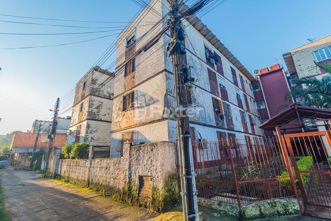 Apartamento para comprar em Rubem Berta, Porto Alegre - foto 1