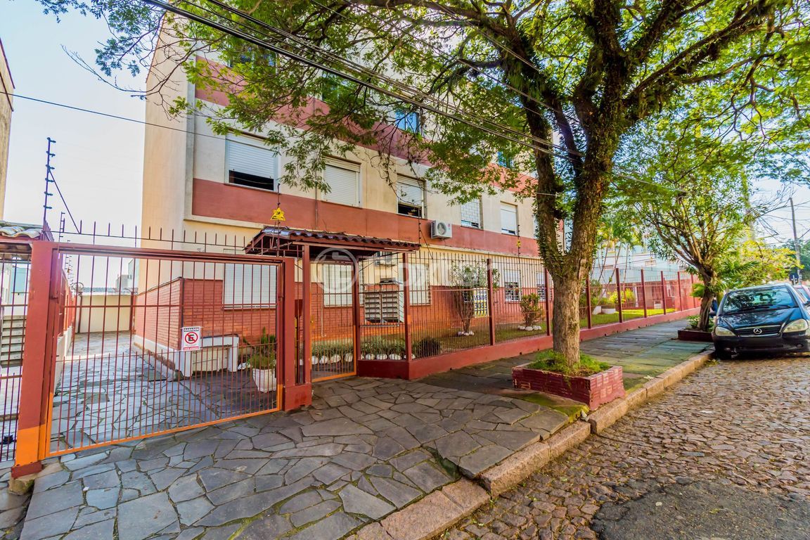 Apartamento para comprar em São Sebastião, Porto Alegre - foto 1