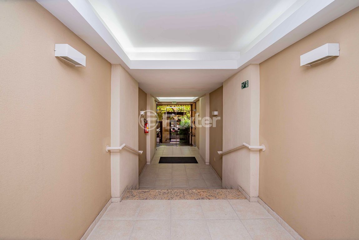 consultorio sala conjunto para comprar em Felipe Neri, 312 - foto 18
