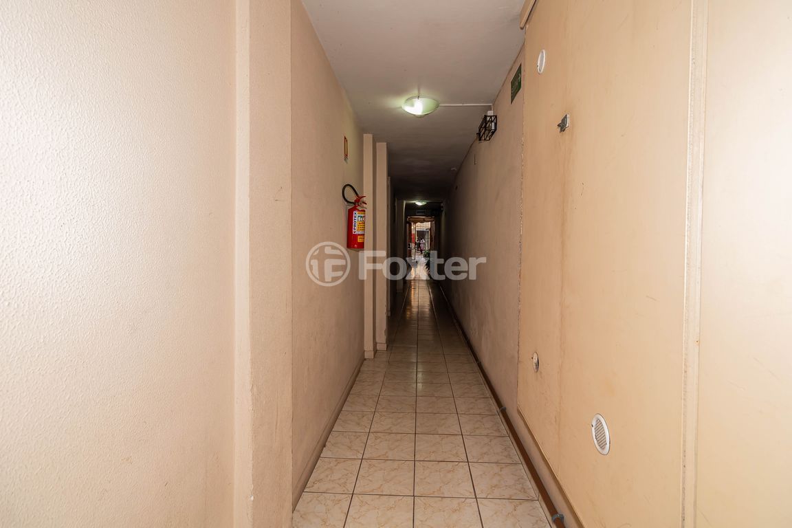 Prédio para comprar em Osvaldo Aranha, 1244 - foto 7