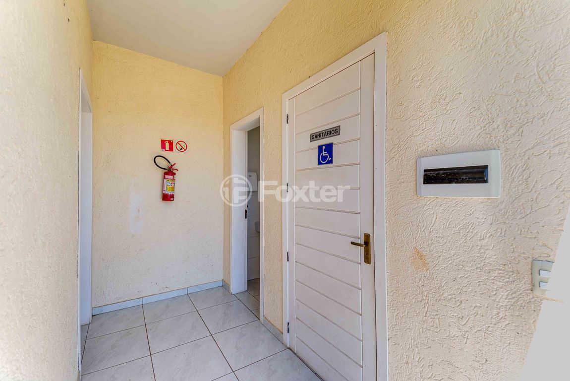 casa sobrado para comprar em Nair Garcia Martins, 295 - foto 23