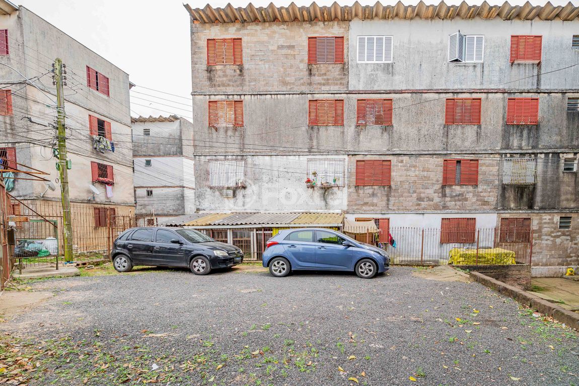 Apartamento para comprar em Rubem Berta, Porto Alegre - foto 1