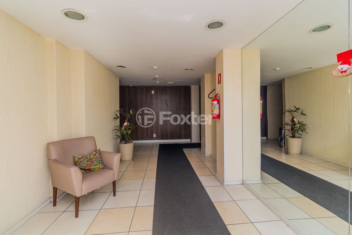 Apartamento para comprar em Engenheiro João Luderitz, 550 - foto 10