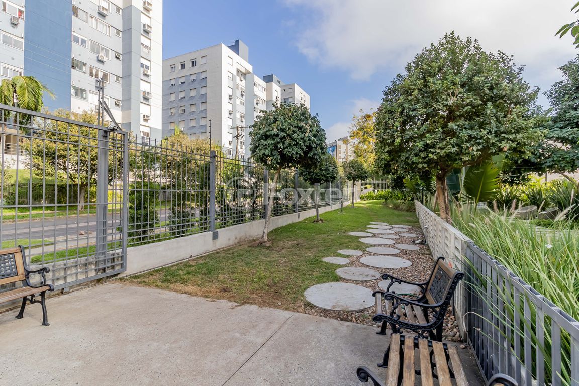 Apartamento para comprar em Doutor Nilo Peçanha, 3361 - foto 57