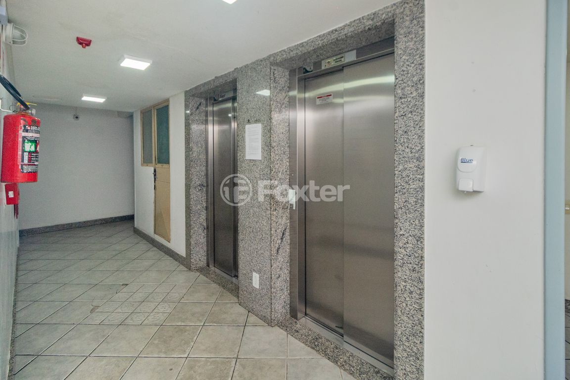 Apartamento para comprar em WENCESLAU ESCOBAR, 1086 - foto 38