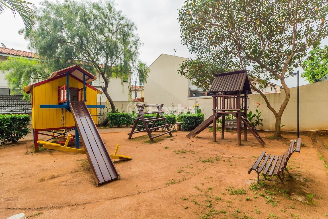 Casa em condominio para comprar em dos Guamirins, 303 - foto 17