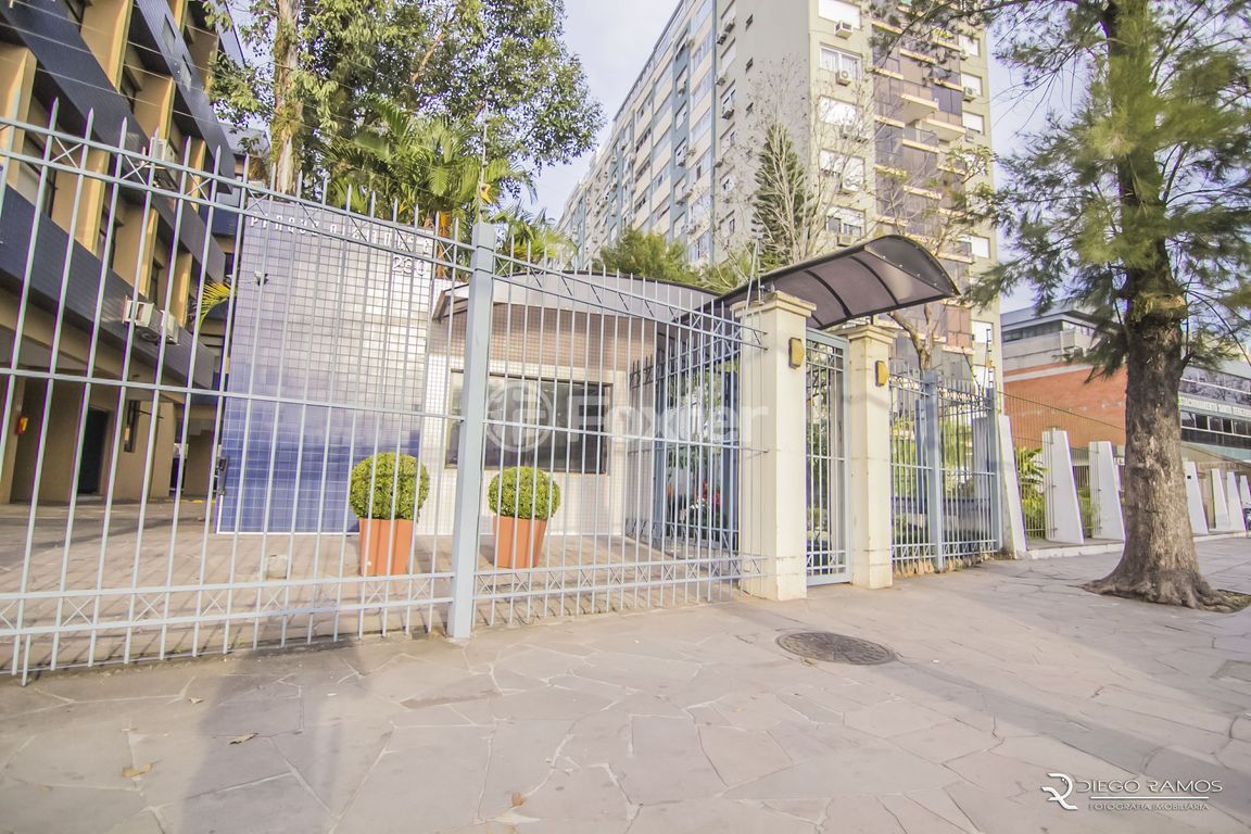 Apartamento para comprar em Padre Cacique, 230 - foto 43