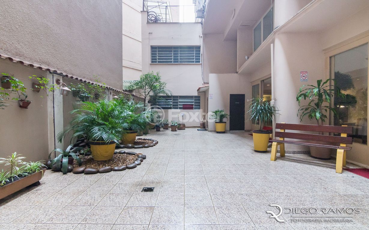 Apartamento para comprar em BORGES DE MEDEIROS, 1141 - foto 10