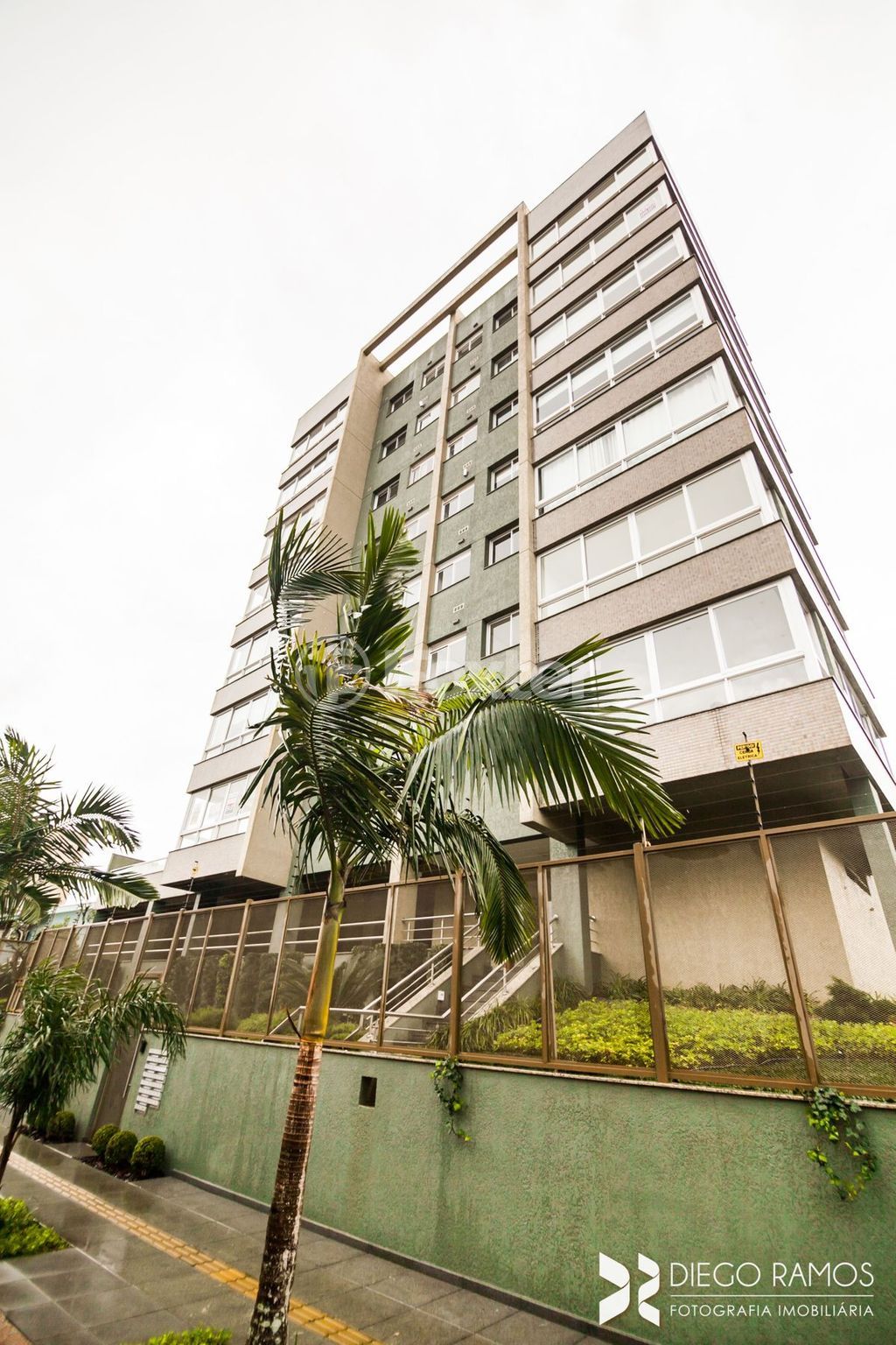 Apartamento para comprar em Jardim Lindóia, Porto Alegre - foto 1