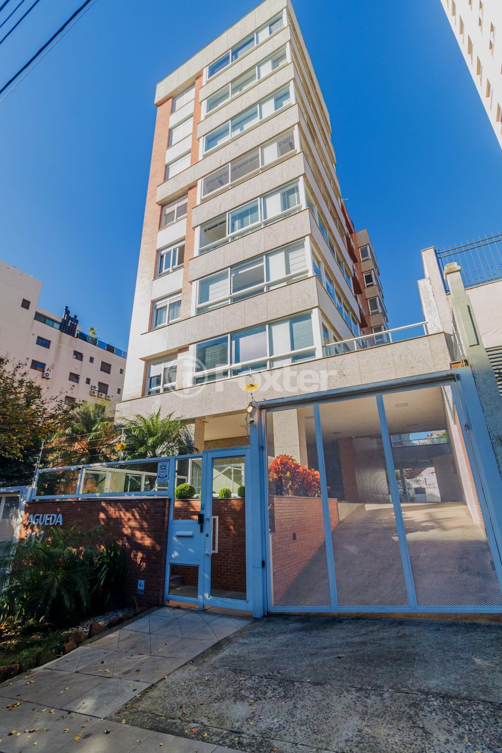 Apartamento para comprar em São João, Porto Alegre - foto 1