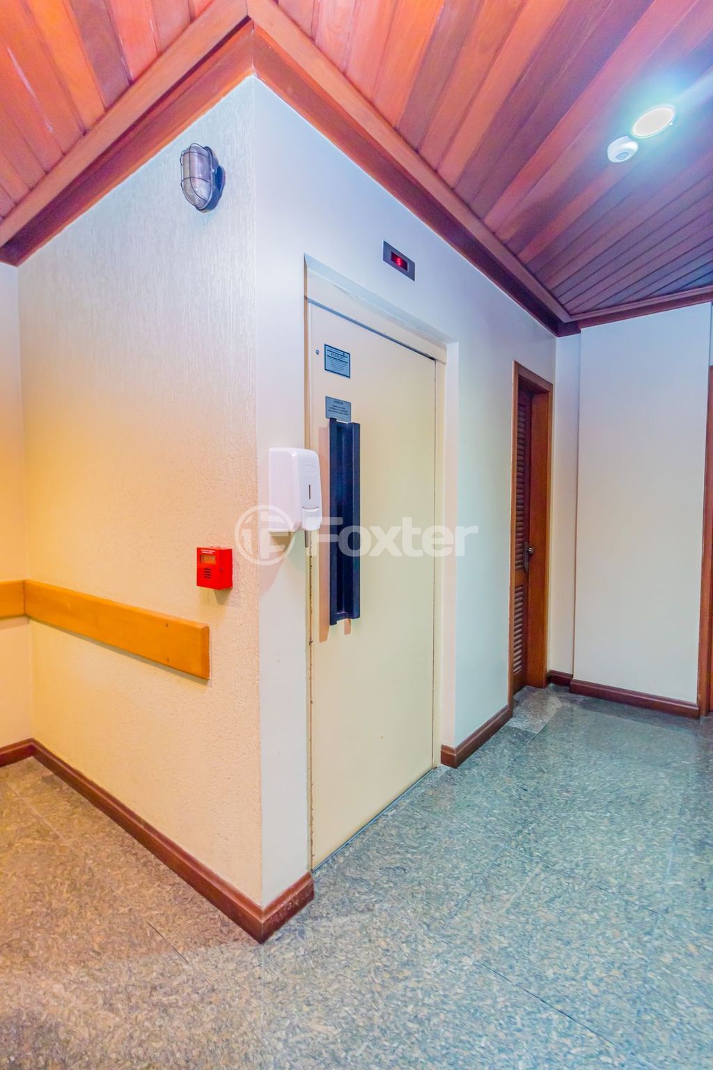 Cobertura para comprar em Carlos Gardel, 196 - foto 13