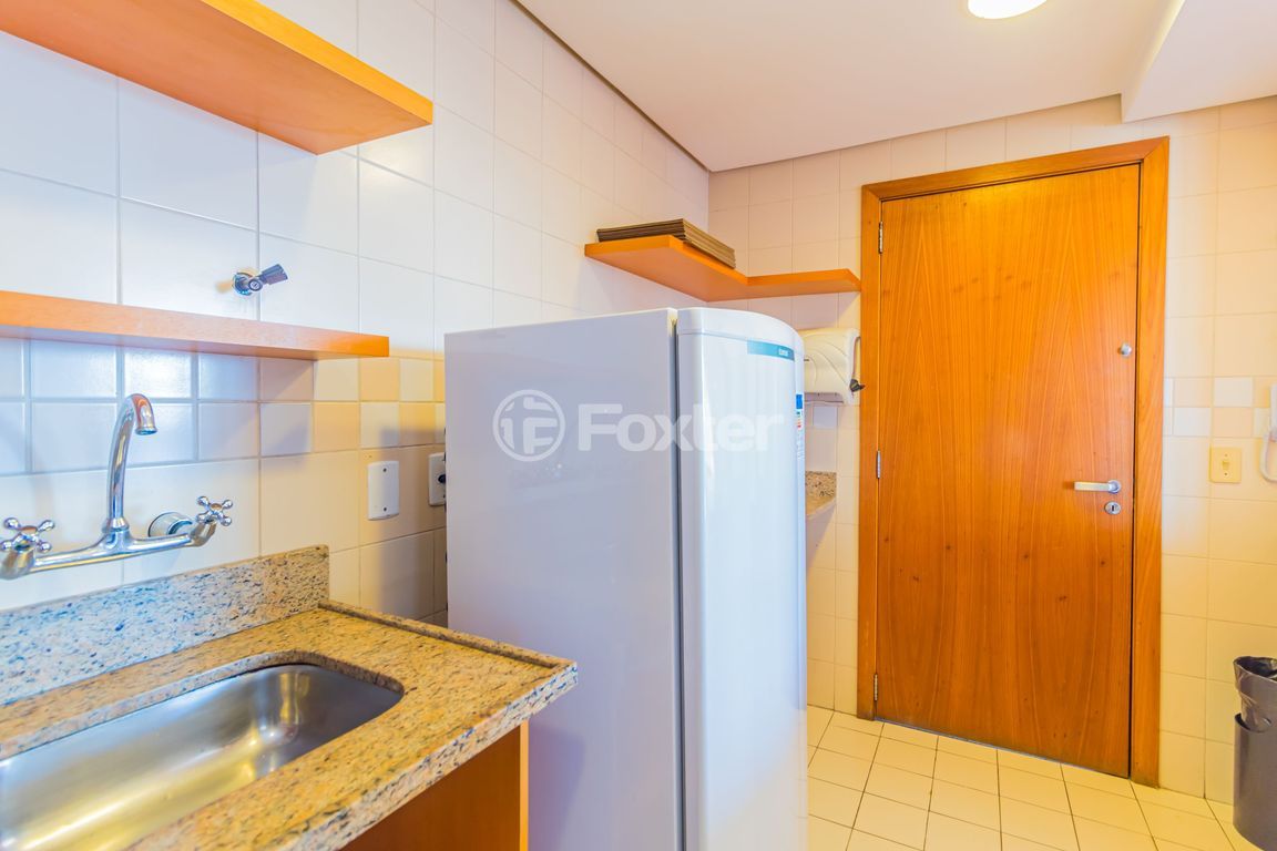Studio/Kitnet/JK para comprar em Ramiro Barcelos, 1373 - foto 21