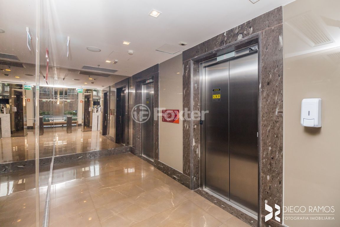 consultorio sala conjunto para comprar em Plínio Brasil Milano, 855 - foto 18