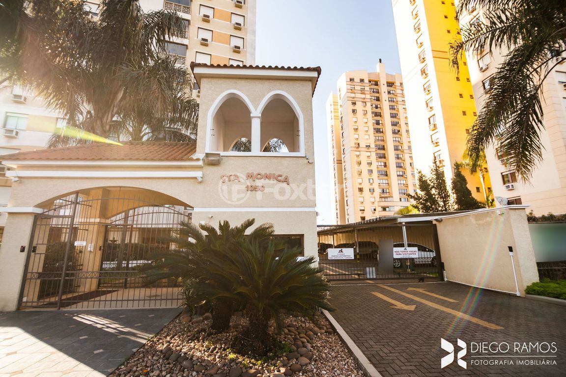 Apartamento para comprar em Passo da Areia, Porto Alegre - foto 1